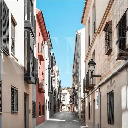 Adorable Flat With Private Parking In The Center By Rems Malaga