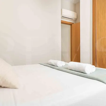 Apartment Adorable Flat With Private Parking In The Center By Rems *